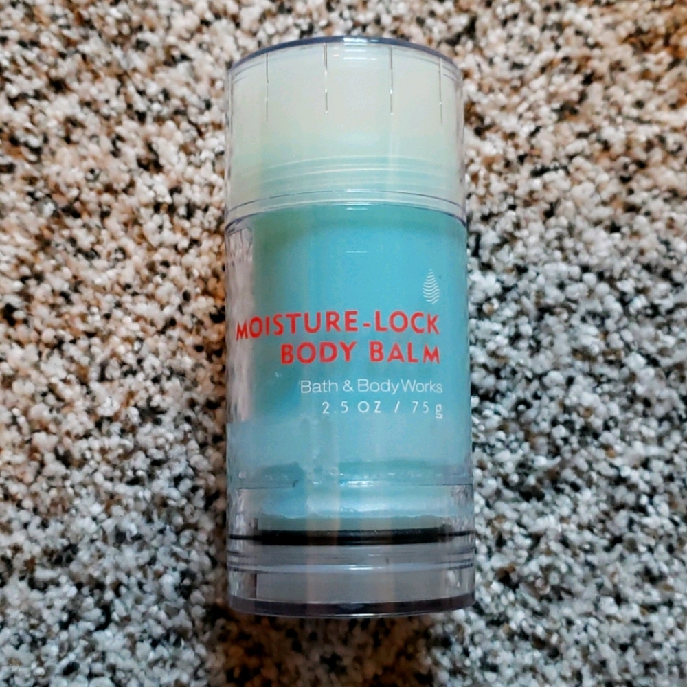 Bath & Bodyworks moisture lock body balm